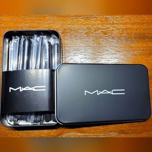 MAC Brush Set